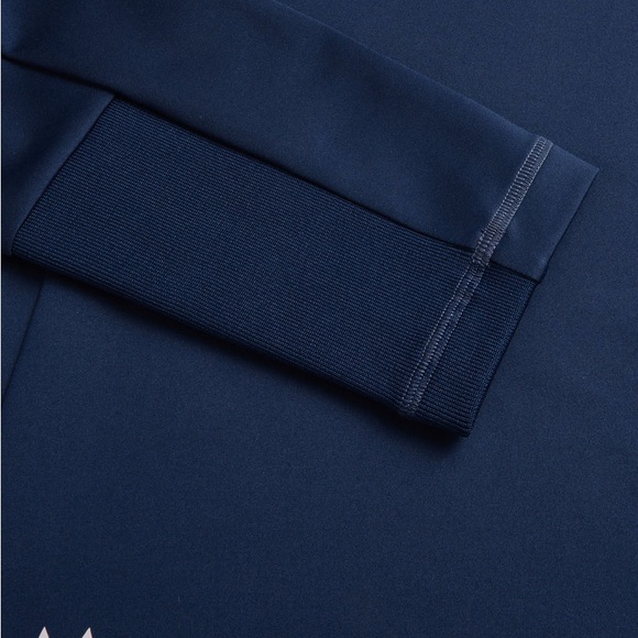 Greyson Sequoia Quarter-Zip Pullover – Maltese Blue | Sizes Available: [M-L] - Picture 4 of 5